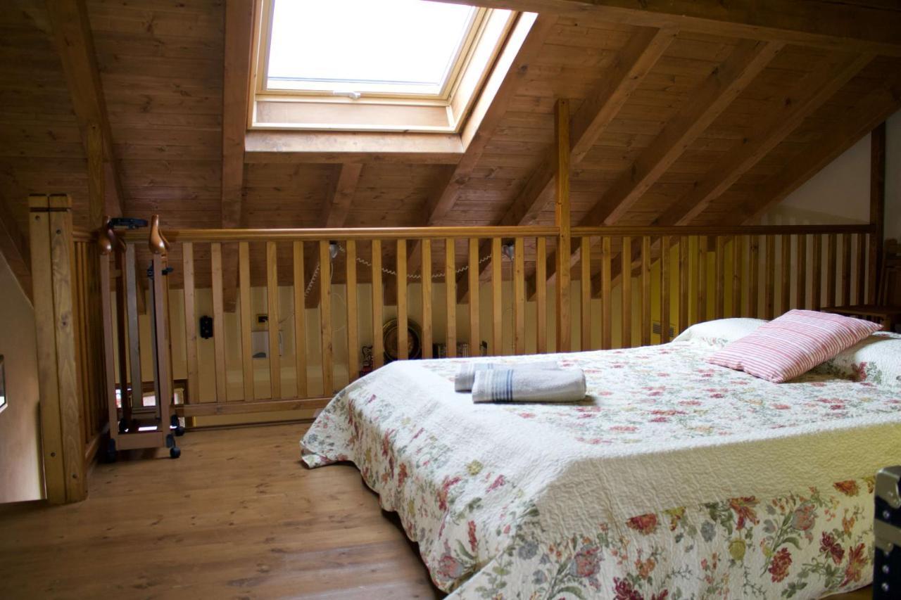 La Casa Sul Sasso In town serviced accommodations Dervio Esterno foto