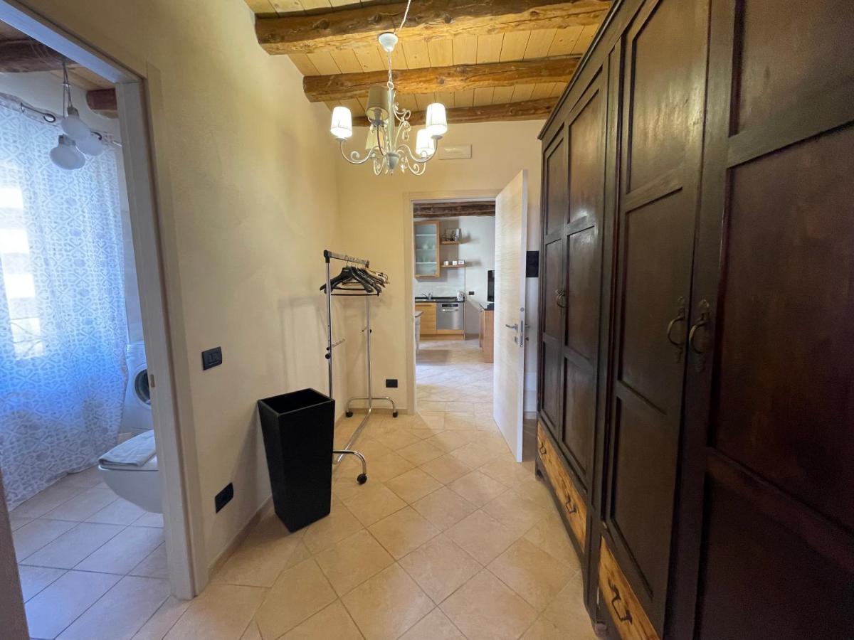 La Casa Sul Sasso In town serviced accommodations Dervio Esterno foto