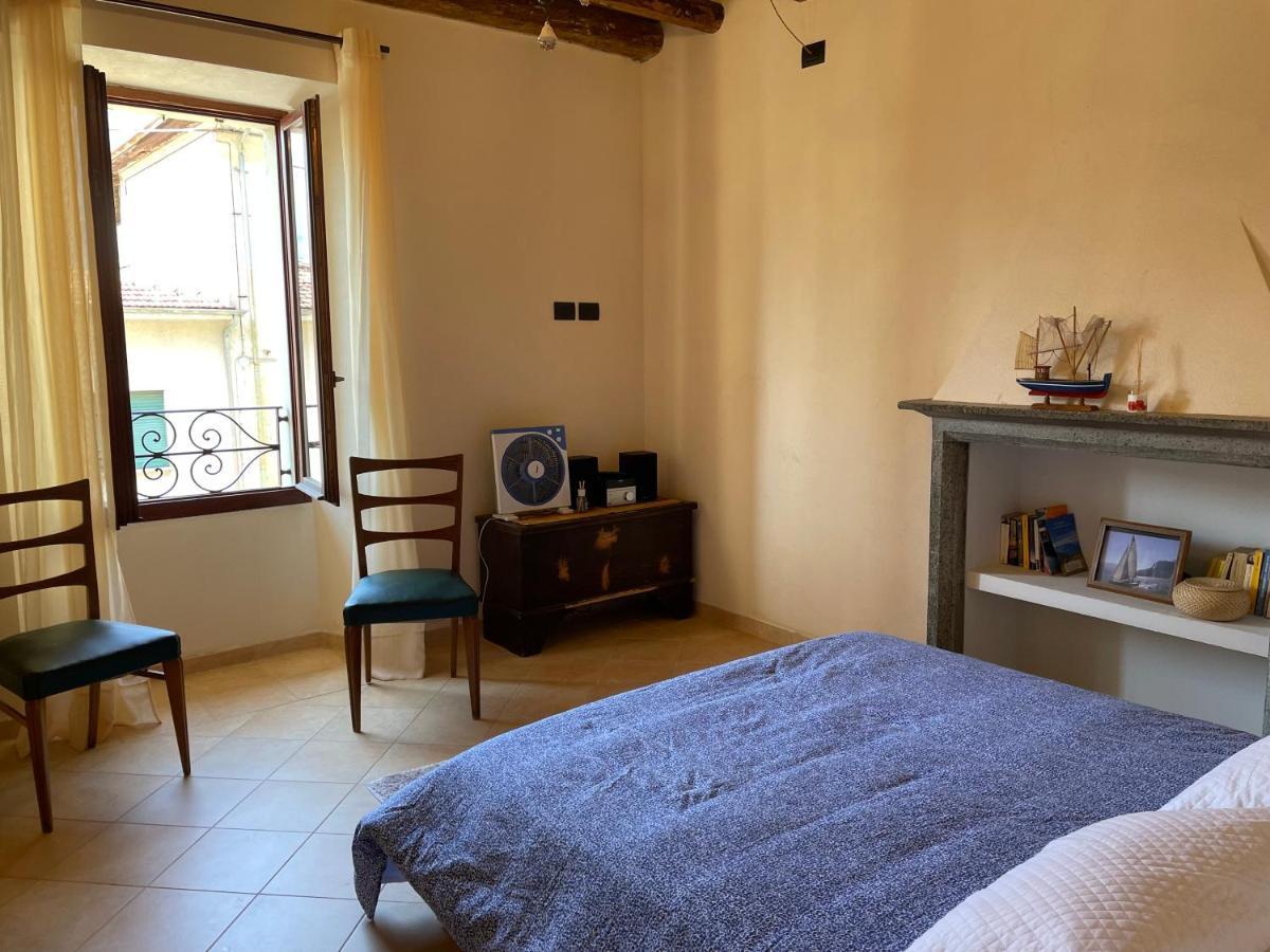 La Casa Sul Sasso In town serviced accommodations Dervio Esterno foto